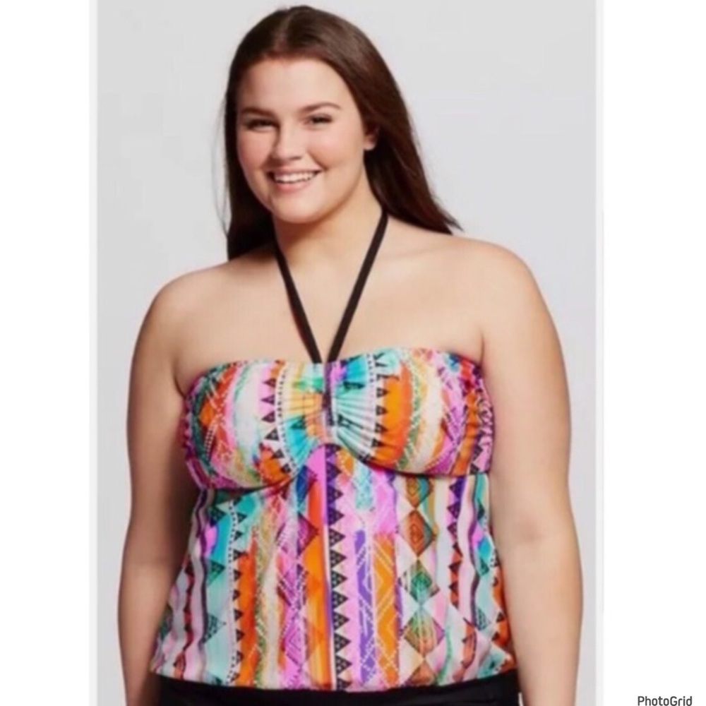 Heart and harmony 1X plus size halter Tankini swimsuit top NWT